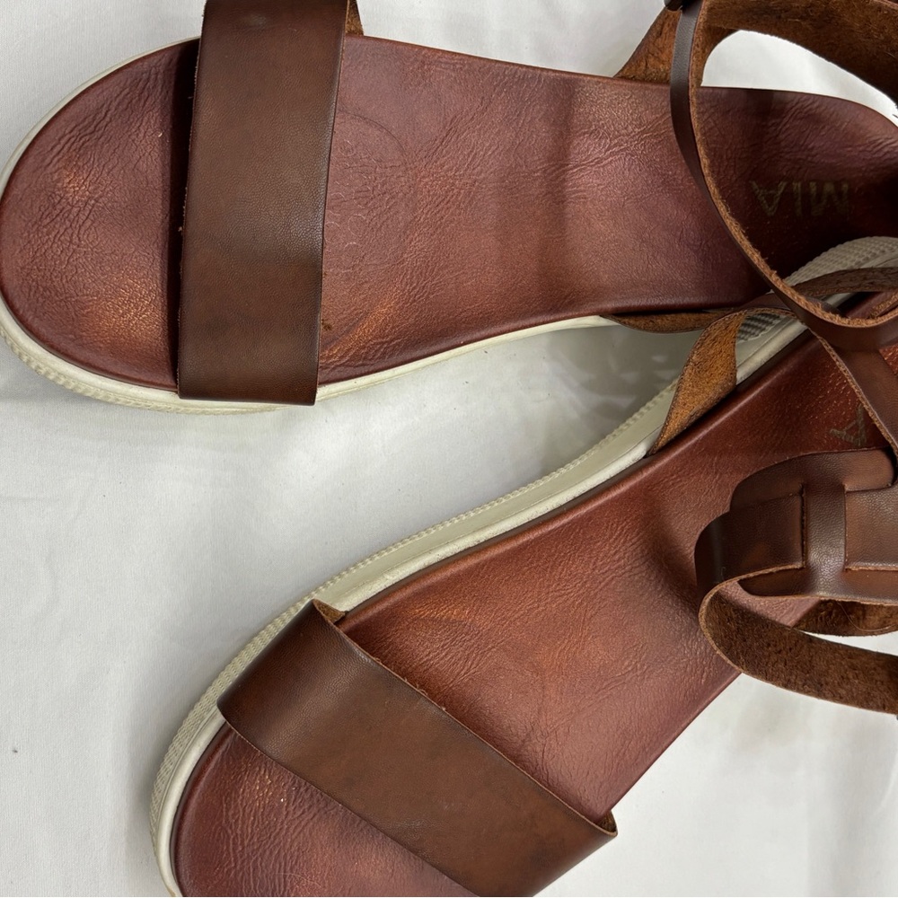 MIA Brown Leather Sandals